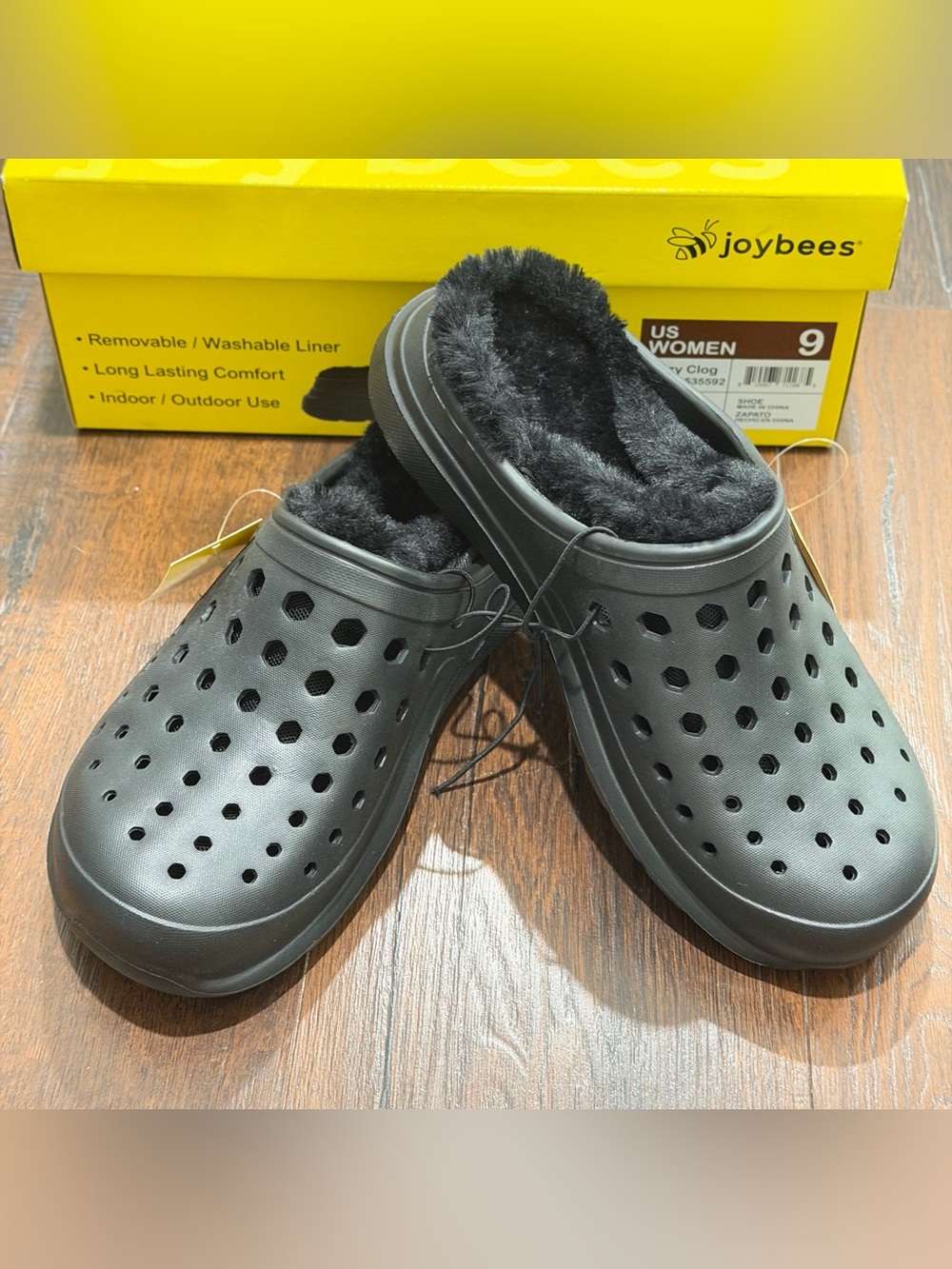 NIB Joybees Black Cozy Faux Fur Lined Clog - Women’s size 9